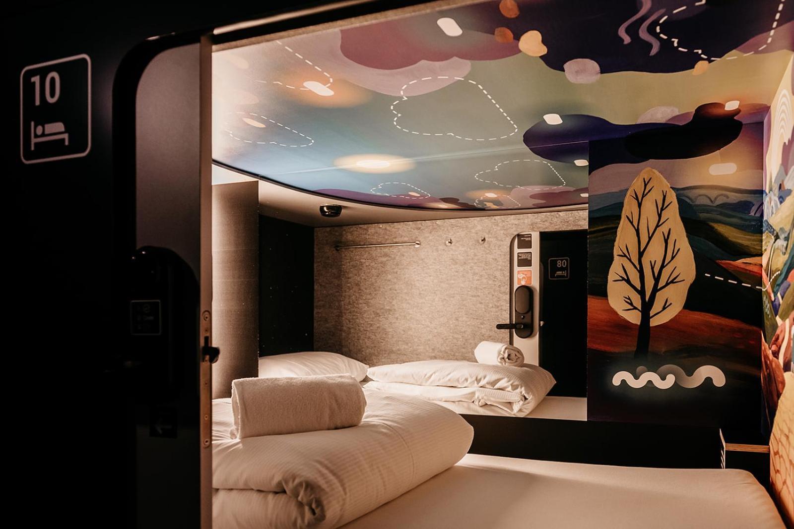 Capsule Hotel - Lucerne Old Town Eksteriør bilde