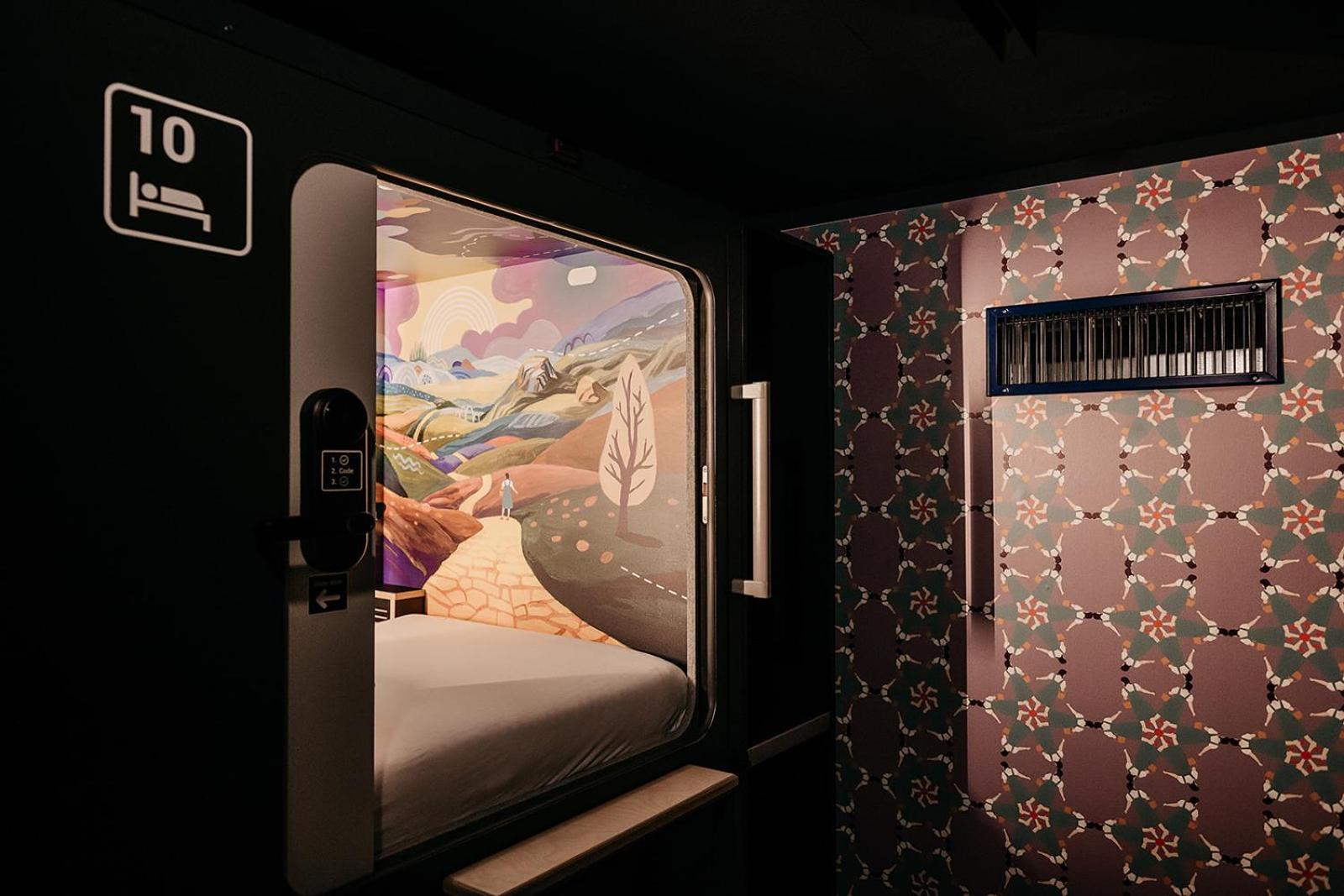 Capsule Hotel - Lucerne Old Town Eksteriør bilde